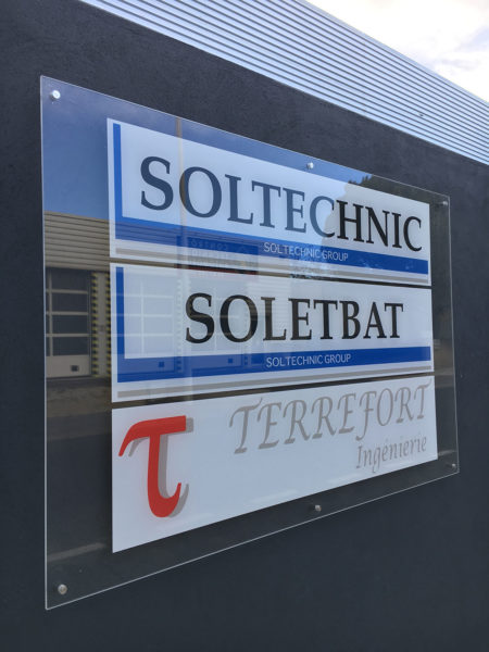 Soltechnic signalétique plaque plexiglas